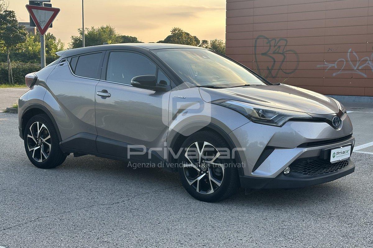 TOYOTA C-HR 1.8 Hybrid E-CVT Style