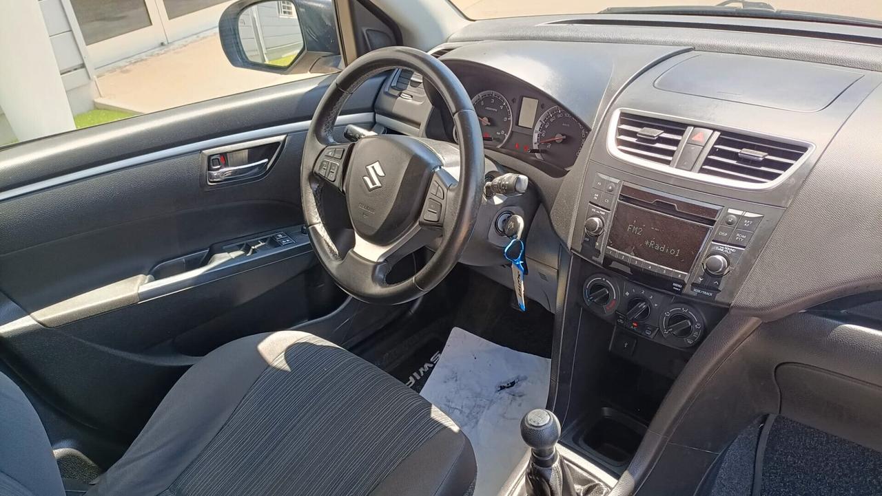 Suzuki Swift 1.3 DDiS 5 porte B-Top