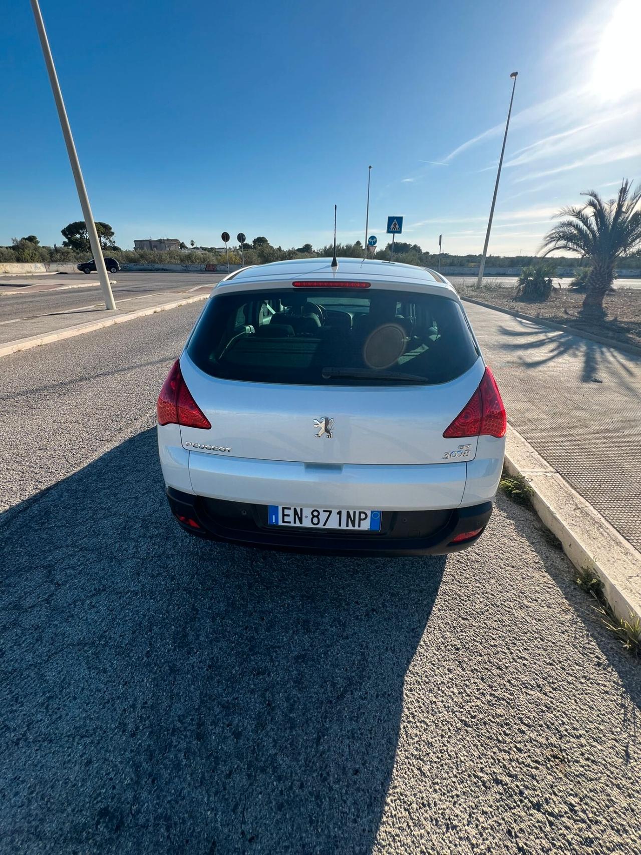 Peugeot 3008 1.6 e-HDi 115CV cambio aut. Active