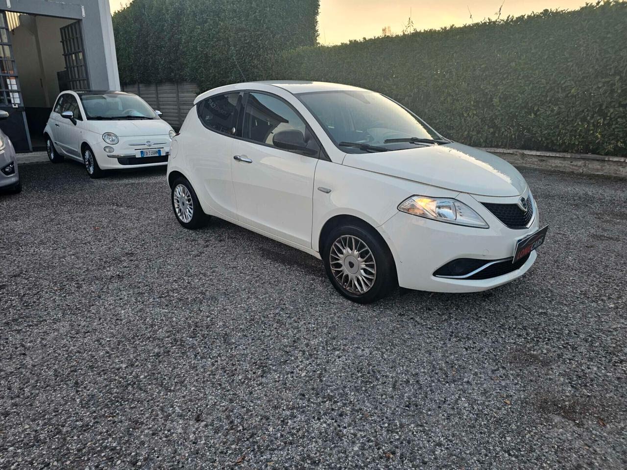 Lancia Ypsilon 1.2 69 CV 5 porte GPL Ecochic Gold