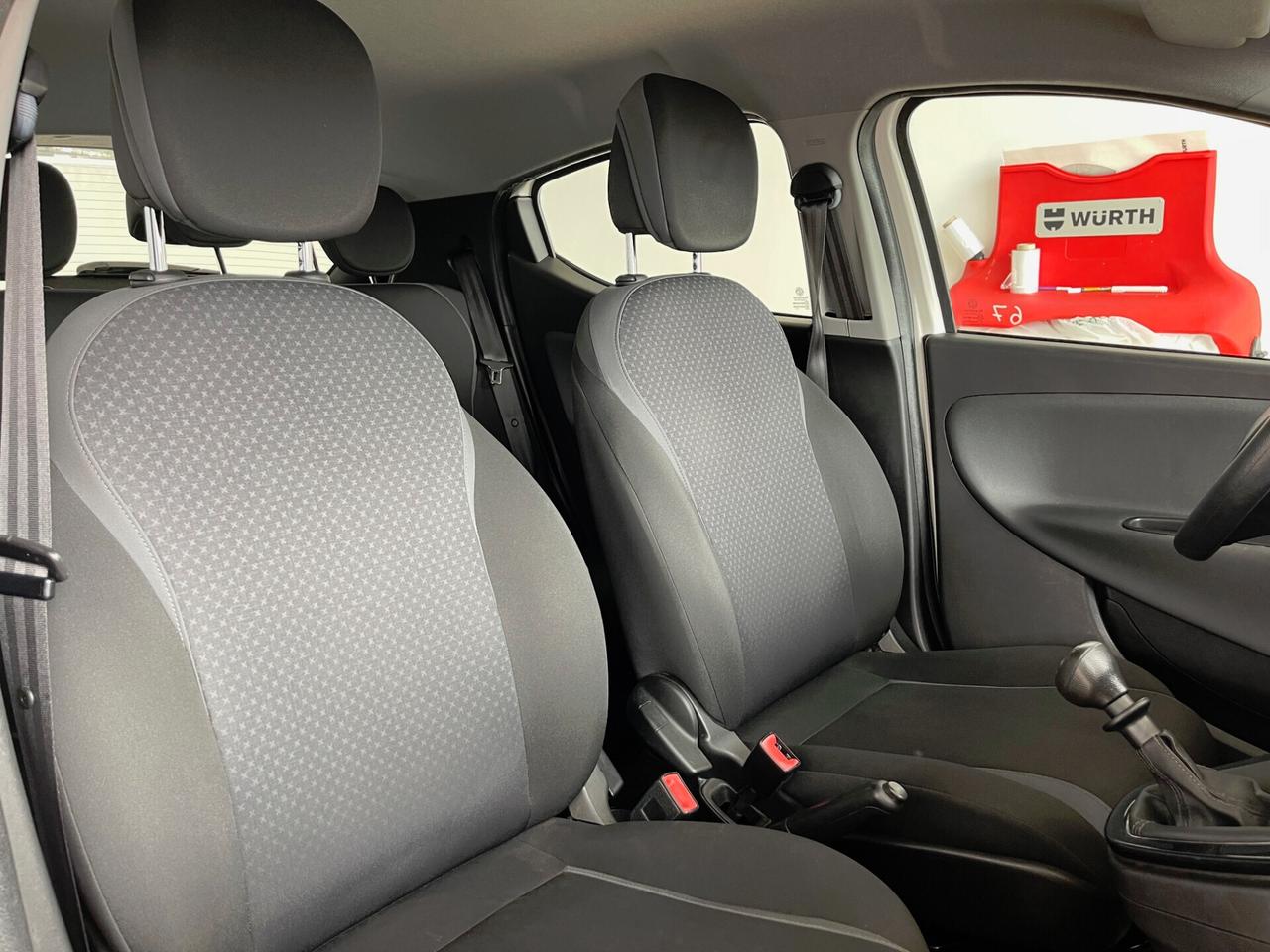 Lancia Ypsilon 1.2 69 CV 5 porte GPL Ecochic Gold NO VINCOLO DI FINANZIAMENTO