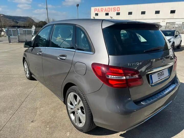 Mercedes-benz B 180 d Premium