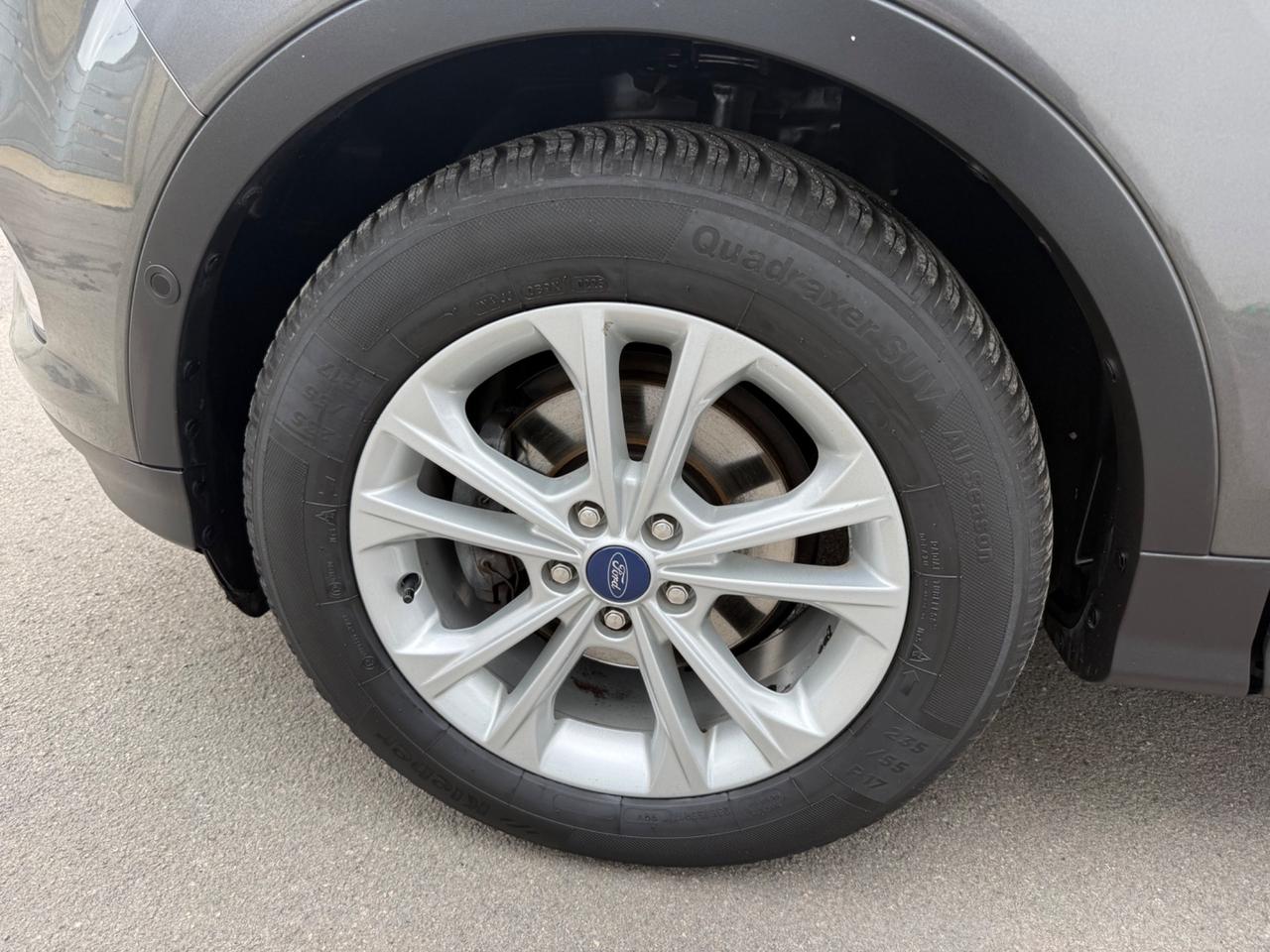 Ford Kuga 1.5 TDCI 120 CV Cambio Automatico
