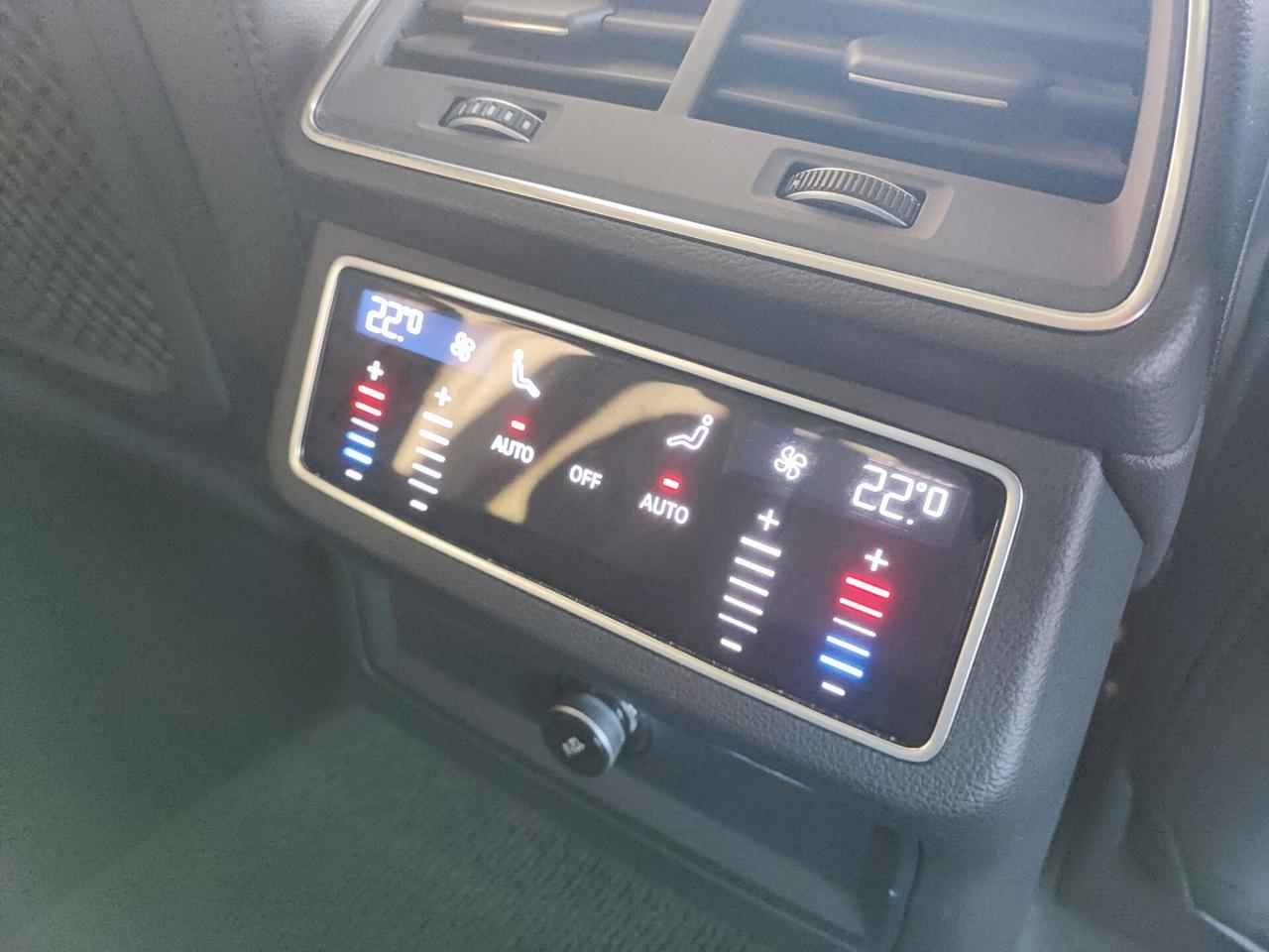 Audi A6 allroad 50 TDI 3.0 quattro tiptronic Evolution