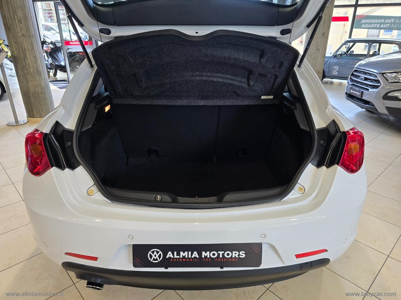 ALFA ROMEO Giulietta 1.6 JTDm 120 CV