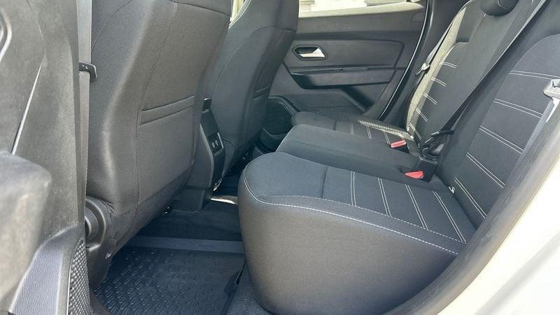 Dacia Duster 1.0 tce Prestige up SL DaciaPlus Gpl 4x2 100cv 1.0 tce Prestige up Gpl 4x2 100cv