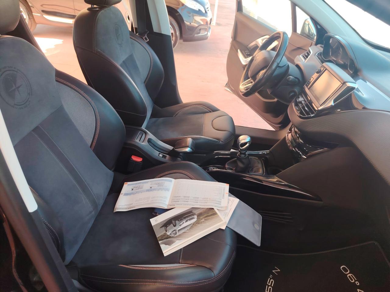 Peugeot 2008 1.6 BlueHDi 120 Crossway FULL OPT + TETTO
