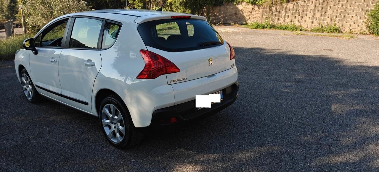 Peugeot 3008 1.6 VTi 120CV Cerchi Sensori kM 99000!