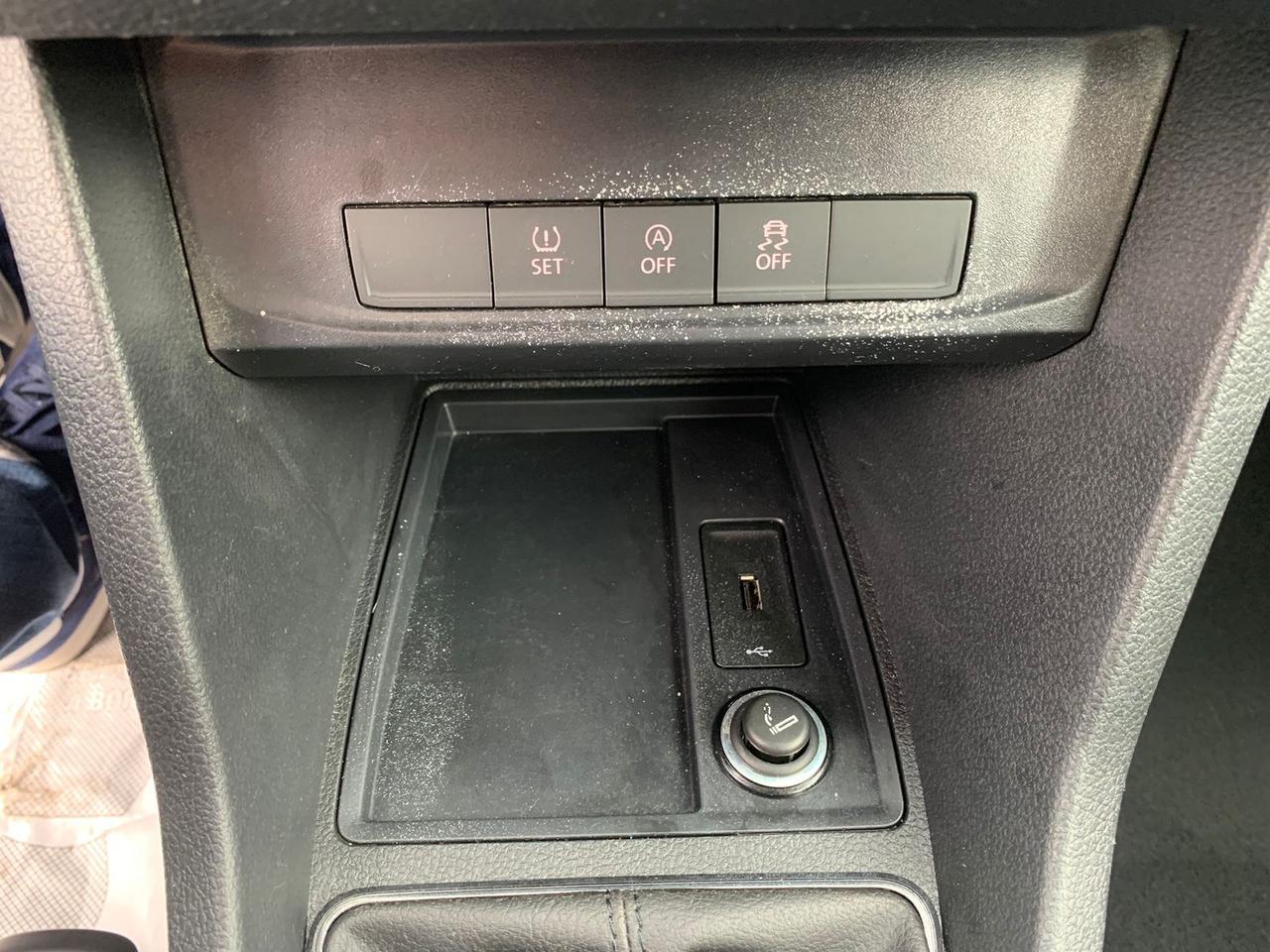 2.0 tdi102cv 5 POSTI AUTOCARRO IVA COMPRESA