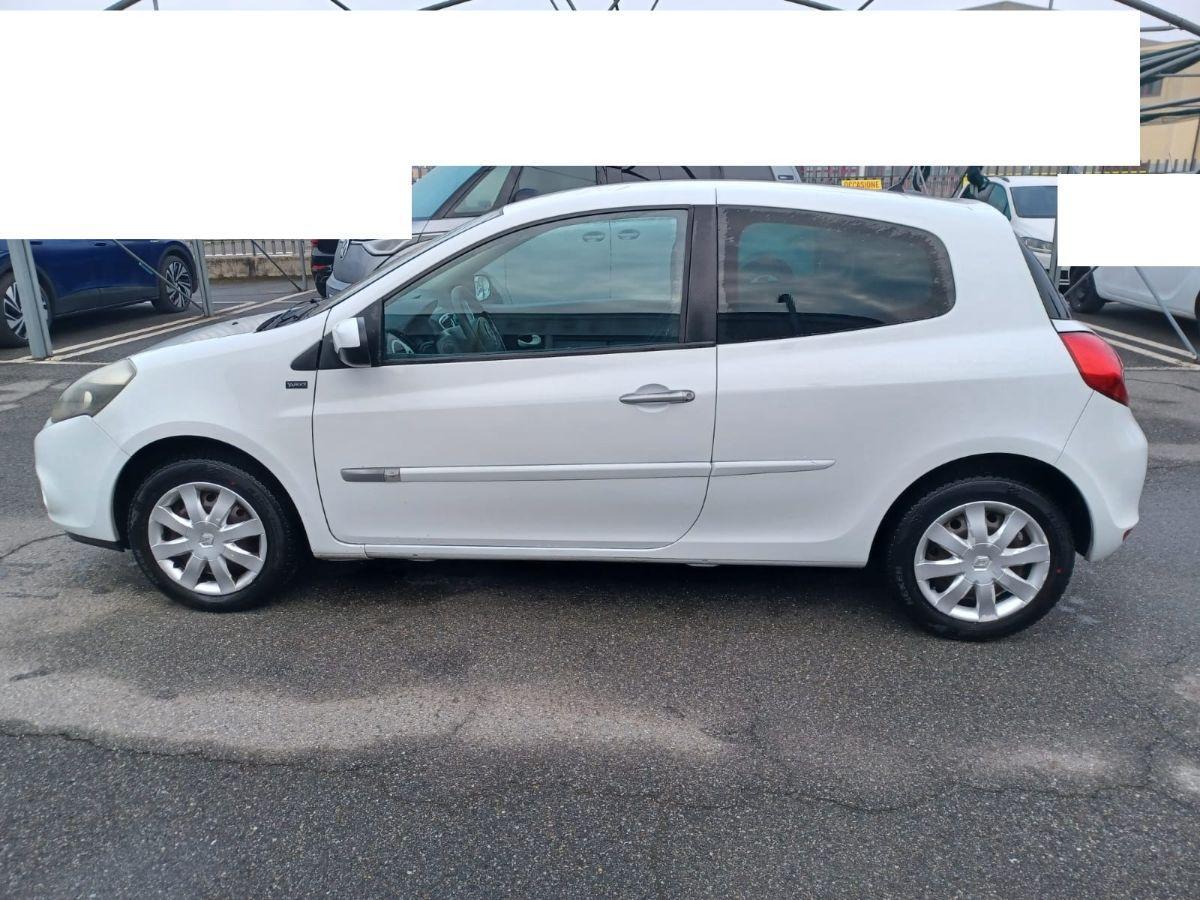 RENAULT - Clio - 1.5 dCi 75 CV 3p. Yahoo!