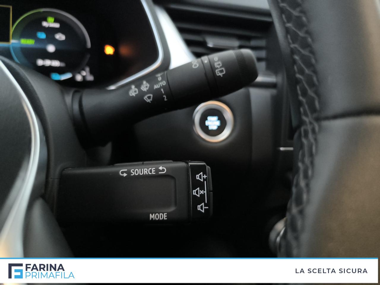 RENAULT Captur II 2019 - Captur 1.6 plug-in hybrid Intens E-Tech 160cv auto