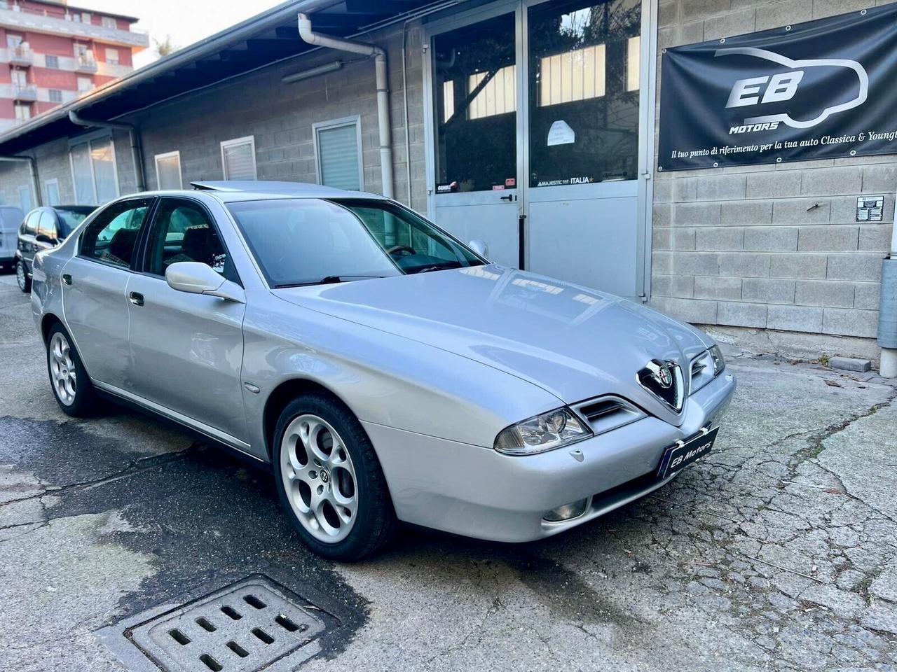 Alfa Romeo 166 3.0i V6 24V Super Distinctive ASI