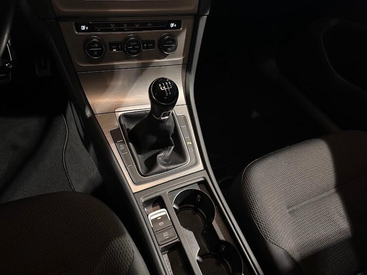 Volkswagen Golf 1.6 TDI 110CV 5P. 60.000KM NEOPATENTATI