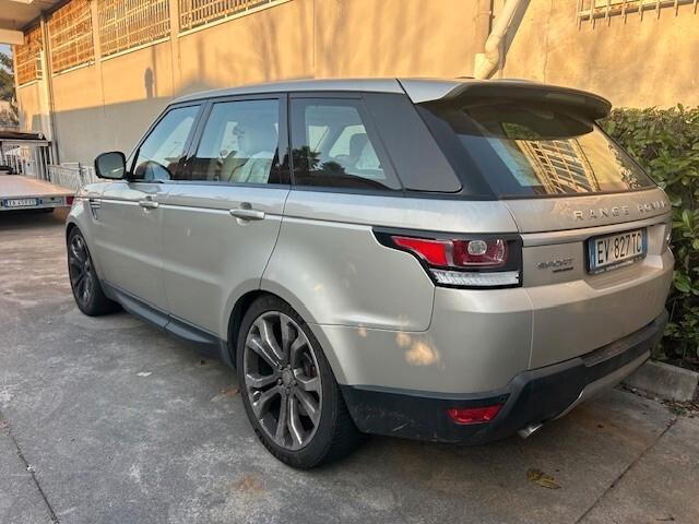 Land Rover Range Sport 3.0 TDV6 HSE Dynamic