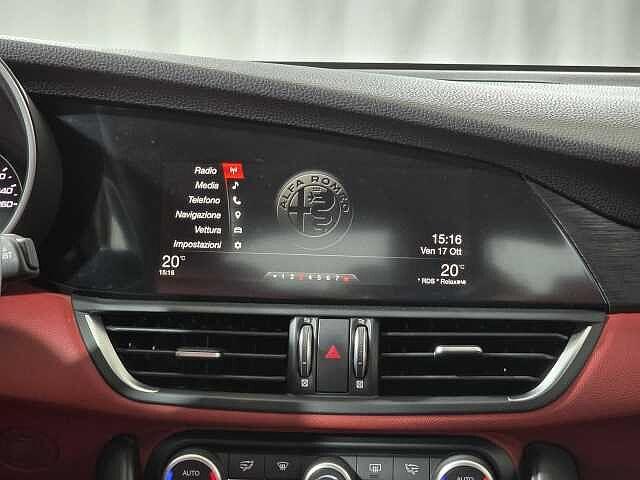 Alfa Romeo Giulia 2.2 Turbodiesel 160 CV AT8 Executive