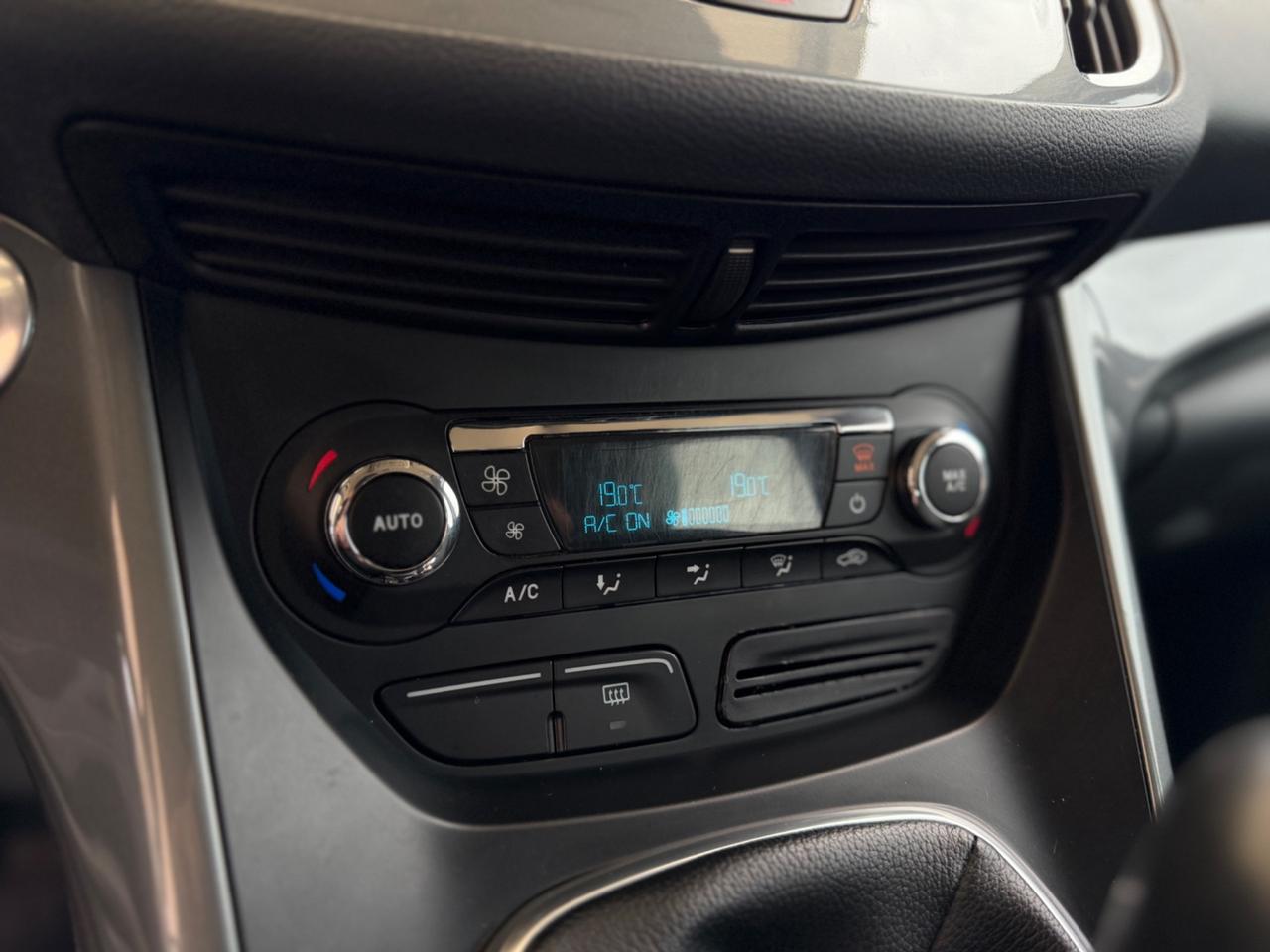 Ford C-Max 1.6 TDCi 115CV Titanium