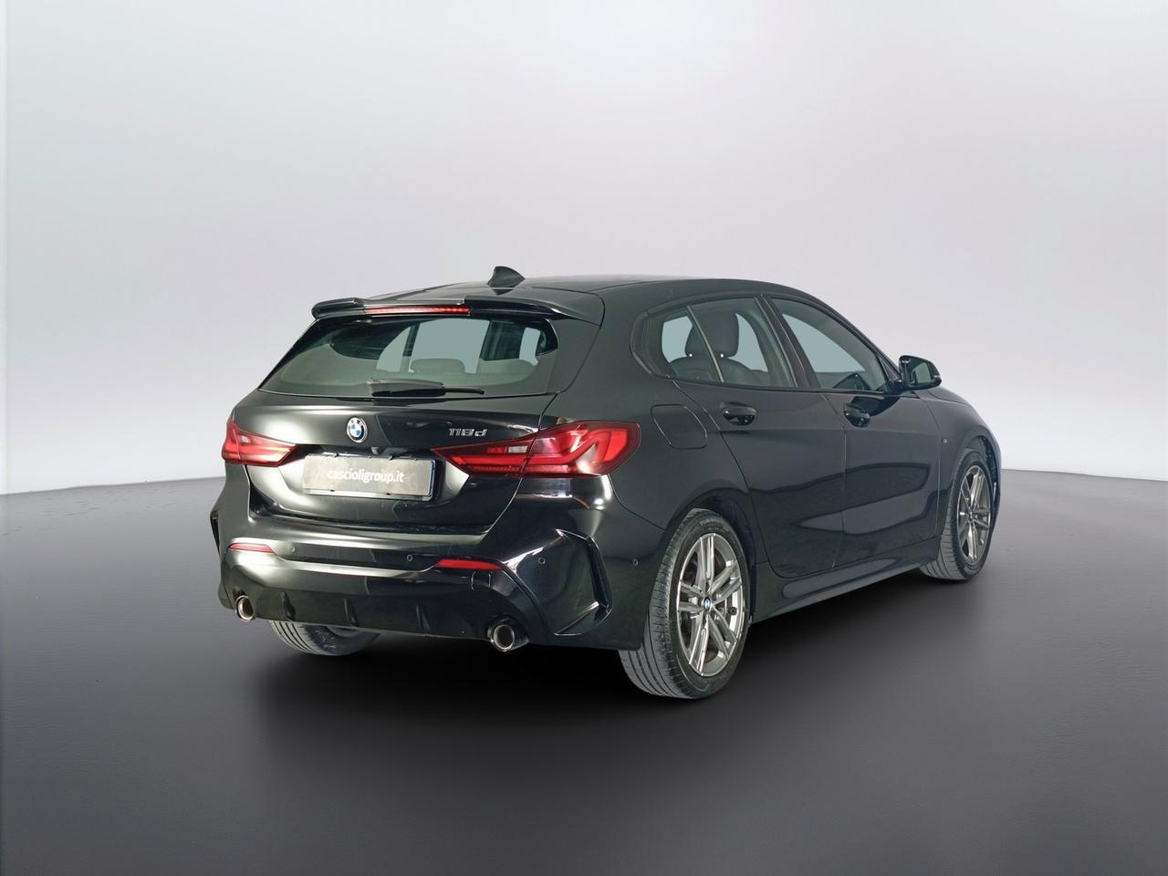 BMW Serie 1 F40 - 118d Msport auto