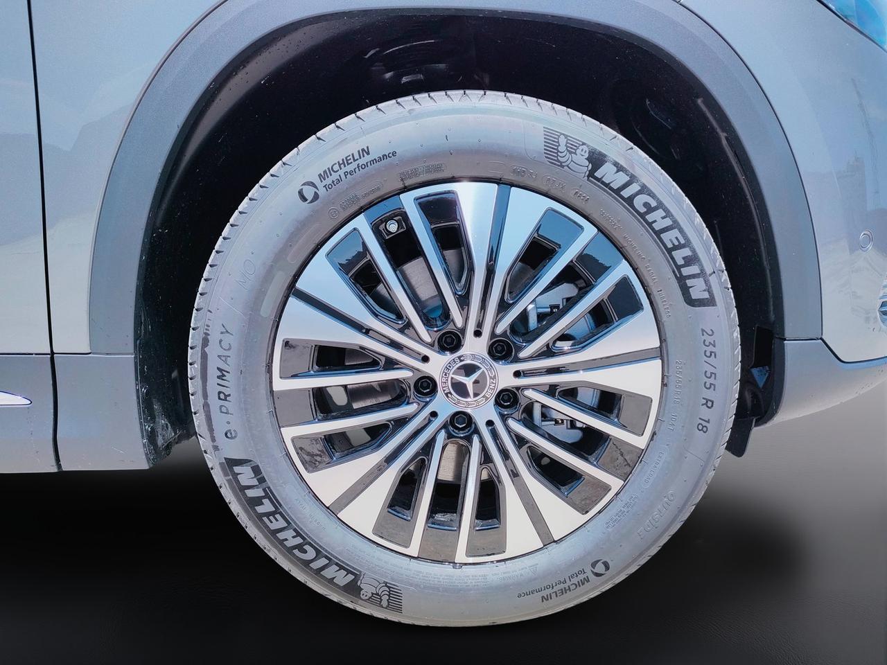 Mercedes-Benz EQA 300 4MATIC