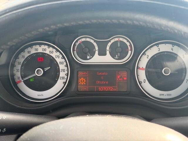 Fiat 500L Living 0.9 TwinAir Turbo Natural Power Lounge
