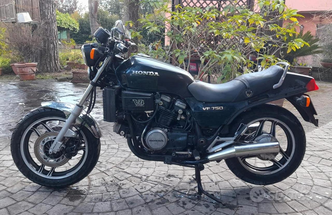 Honda VF 750 asi- 1983
