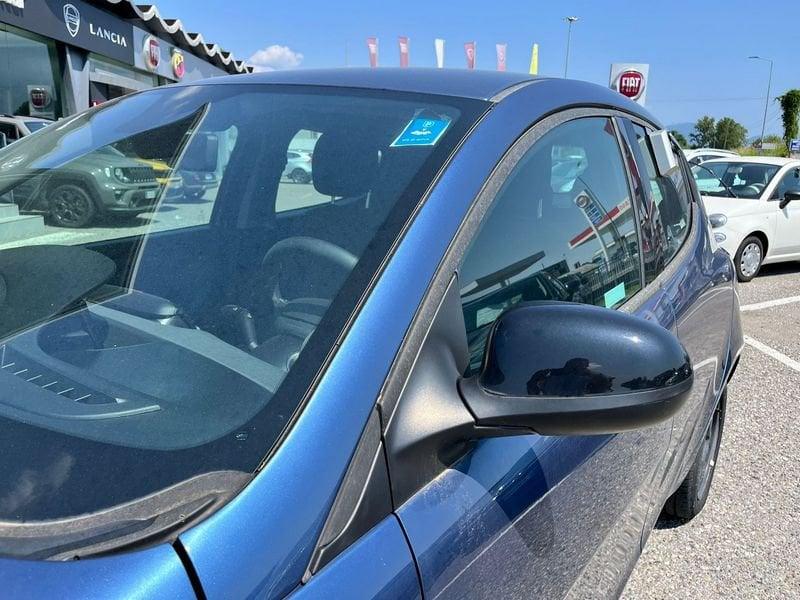 Lancia Ypsilon 1.0 FireFly 5 porte S&S Hybryd Gold