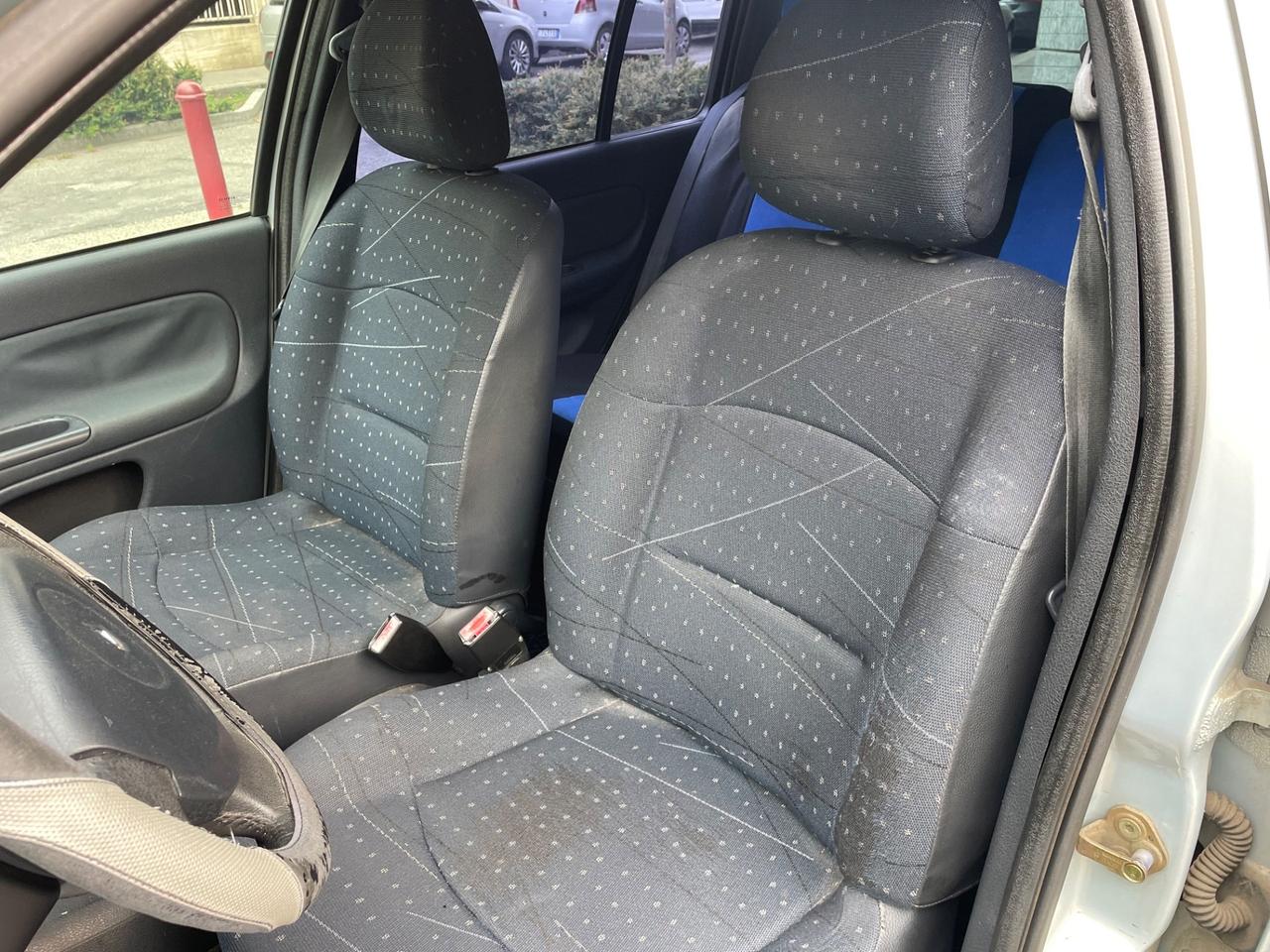 Renault Clio 1.2 cat 5 porte Limited/GARANZIA