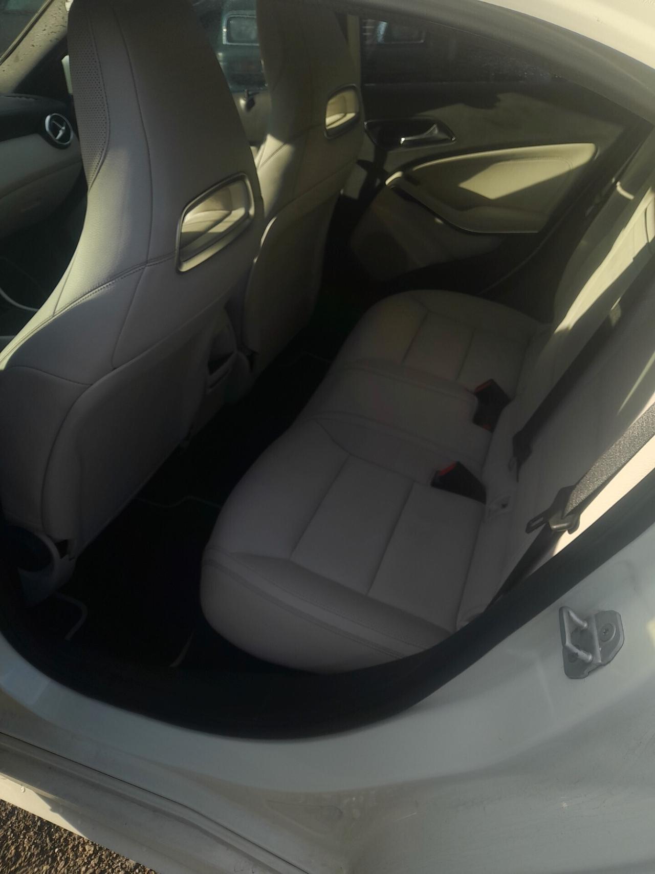 Mercedes-benz A 200 CDI Premium