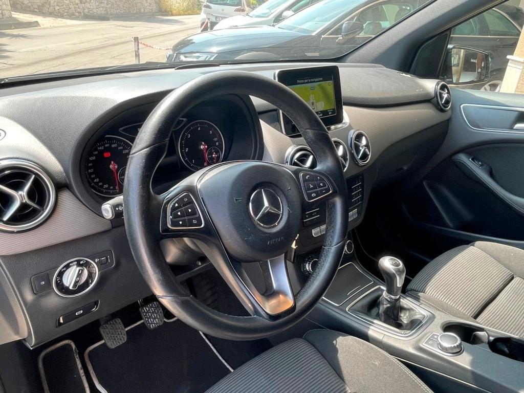 Mercedes-benz B 180 B 180 d Business