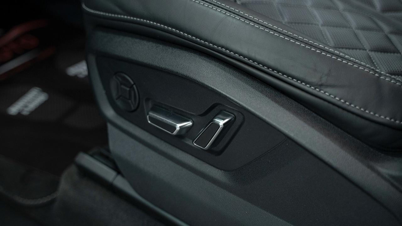 Audi SQ8 4.0 V8 TDI MHEV QUATTRO TETTO B&O CARBON PACK LUCI