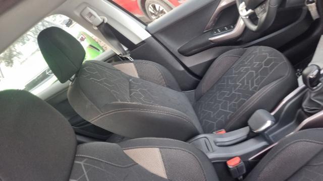 PEUGEOT 2008 1° serie 1.6 e-HDi 92 CV Stop&Start Allure