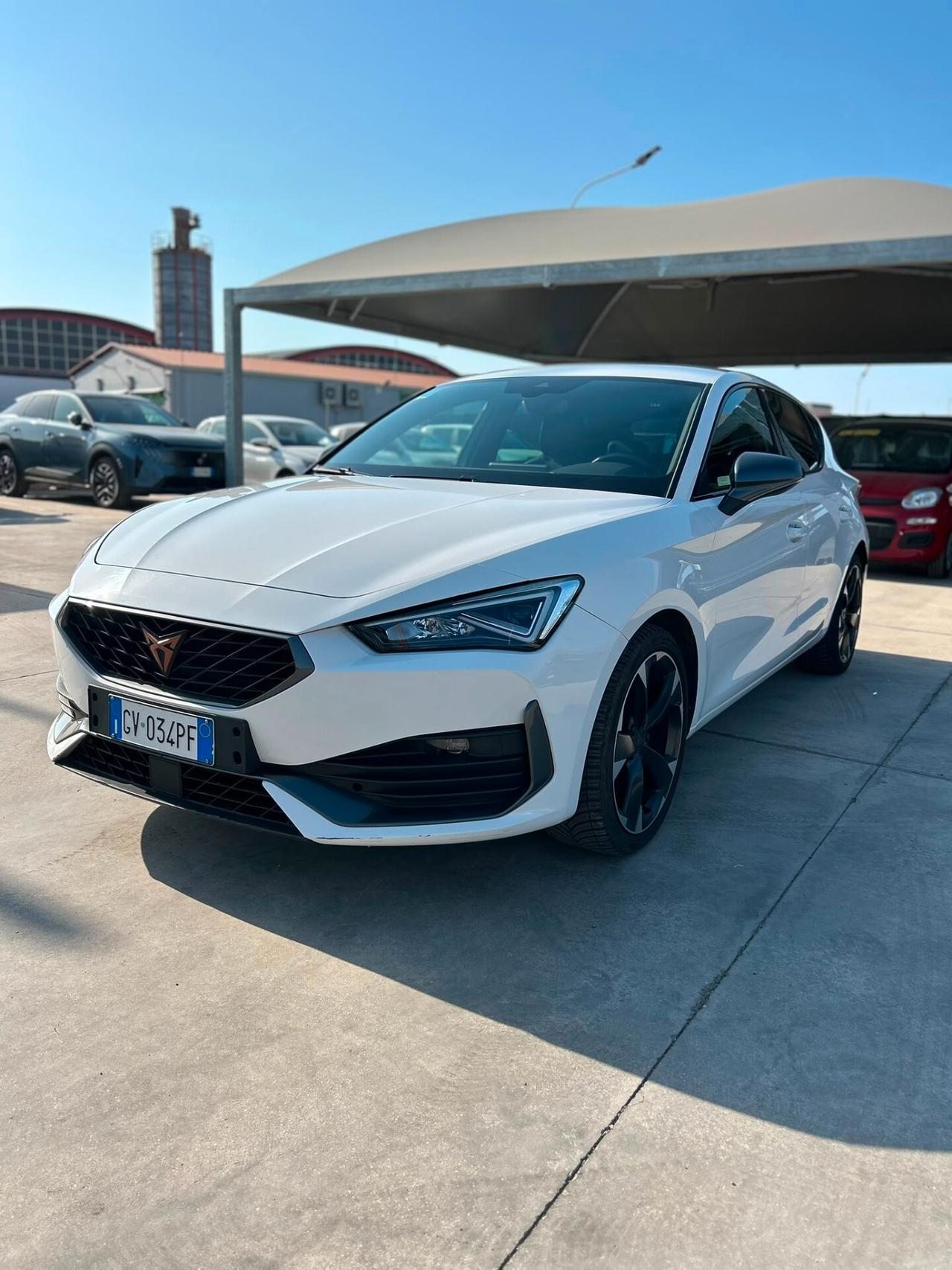 Cupra Leon 1.5 hybrid 150 CV