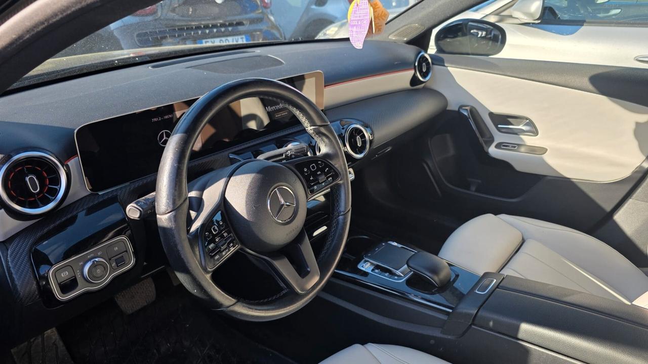 Mercedes-benz A 180 d Automatic Business Extra