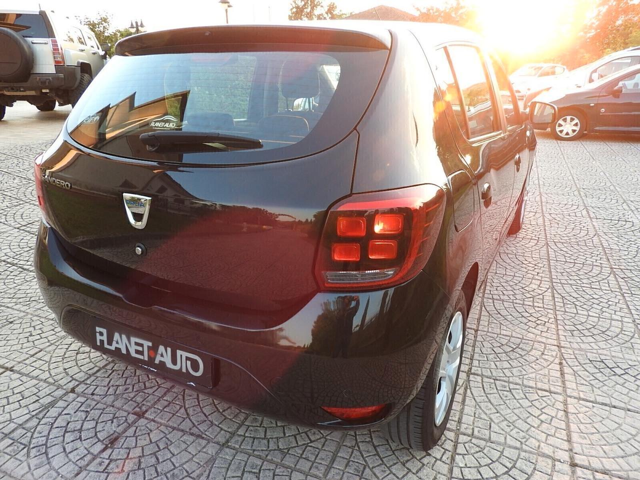 DACIA SANDERO Streetway x neopat.