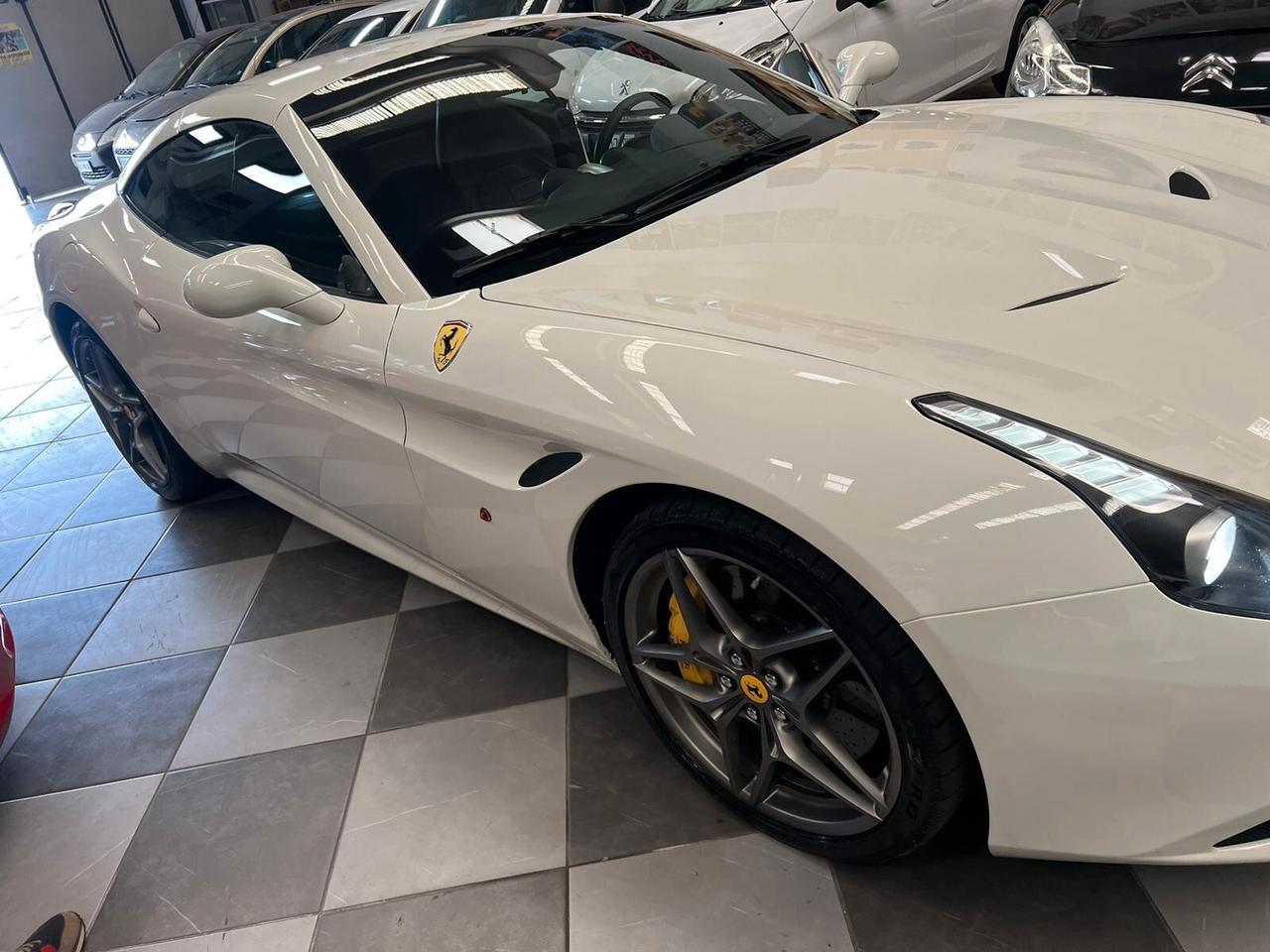 Ferrari California T DCT