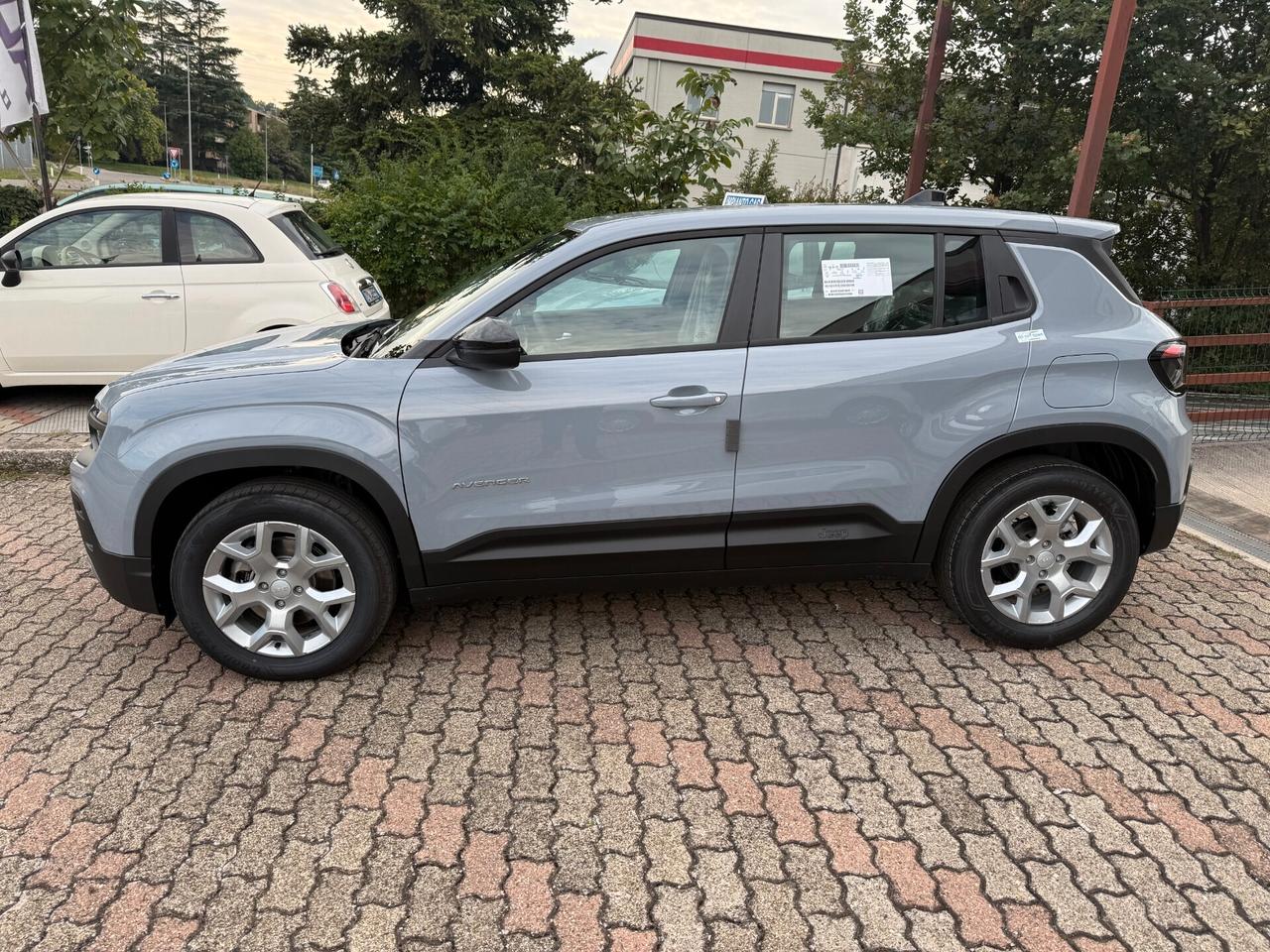 Jeep Avenger 1.2 Turbo 110 CV MHEV Altitude