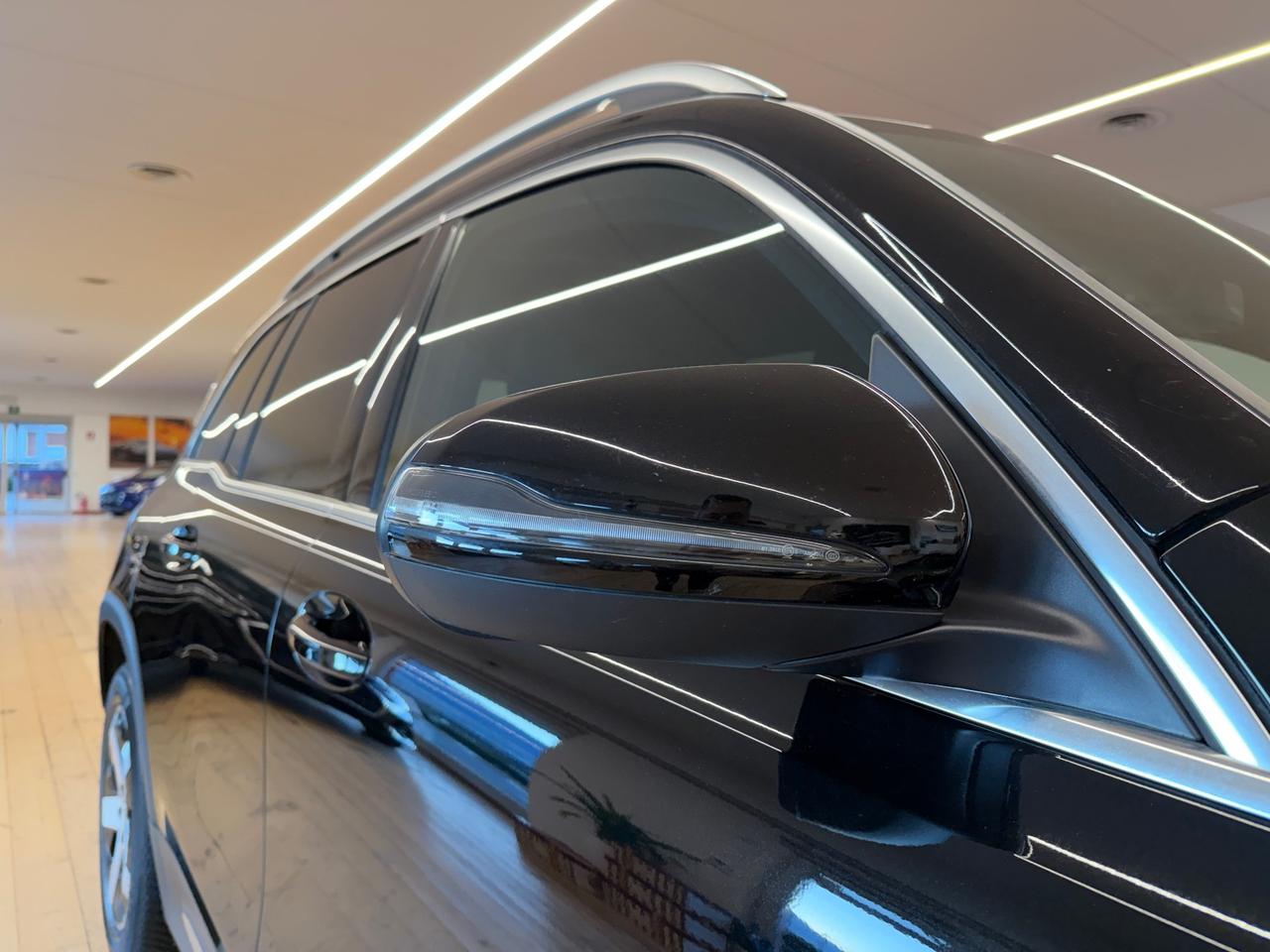 Mercedes-benz GLB 200 d Automatic 4Matic Sport