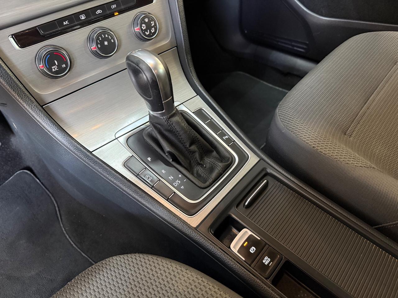 Volkswagen Golf 1.6 TDI DSG - FABIANOAUTO