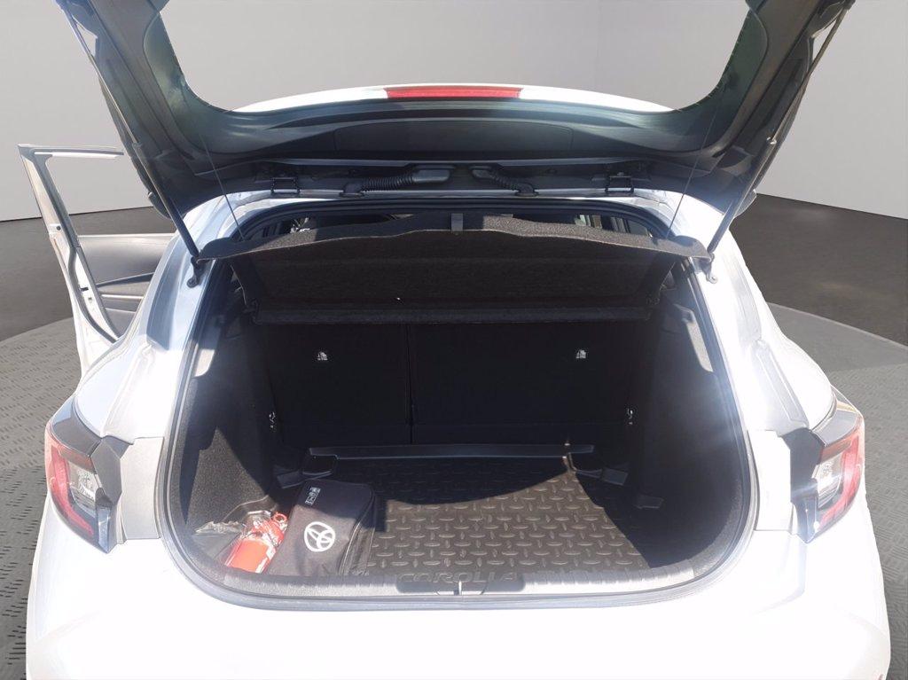 TOYOTA Corolla 1.8h active auto del 2023