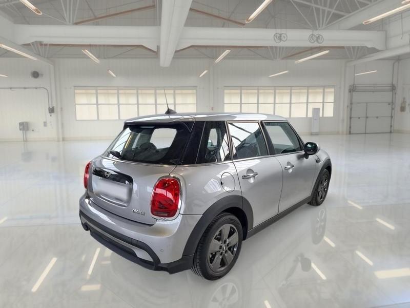 MINI COOPER CLASSIC AUTO 5 PORTE BERLINA