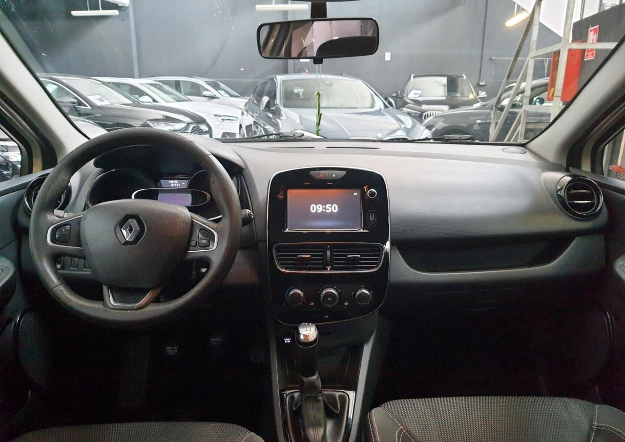 RENAULT Clio Intens 1.200 16v 75cv 5porte