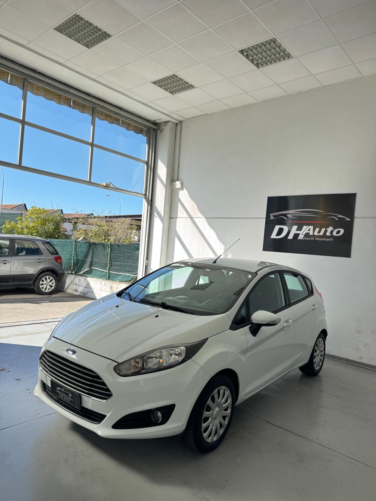 Ford Fiesta 1.5 TDCi 75CV 5 porte Titanium