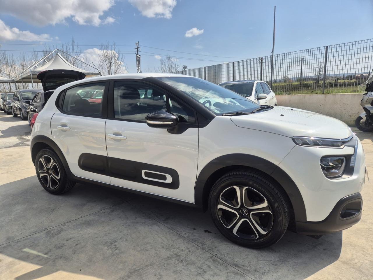Citroen C3 PureTech 83 S&S Shine Pack