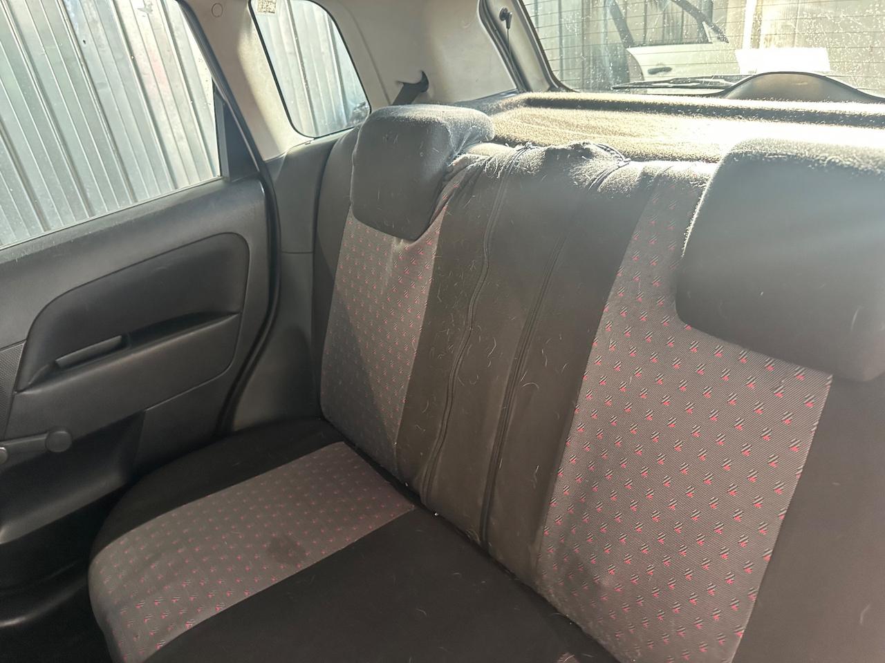 Ford Fiesta 1.2 16V 5p. Ghia