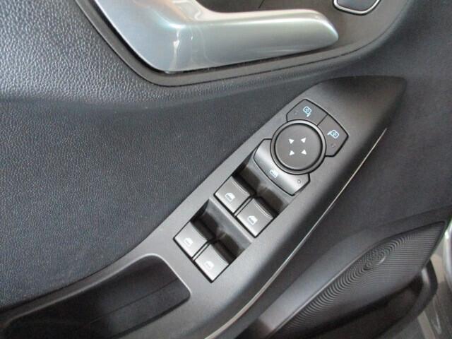 Ford Fiesta 1.1 75 CV 5 porte Titanium