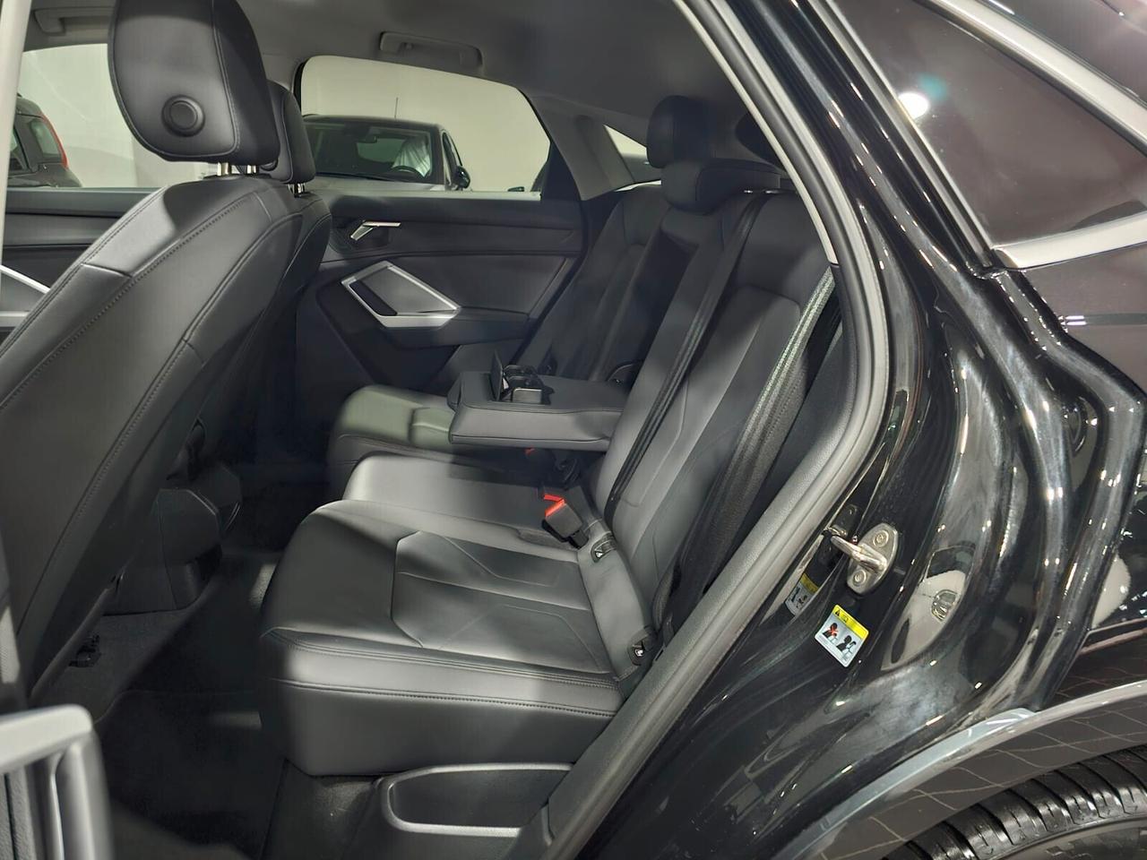 NUOVA AUDI Q3 SPORTBACK S-LINE 35 TFSI 150CV S-TRONIC