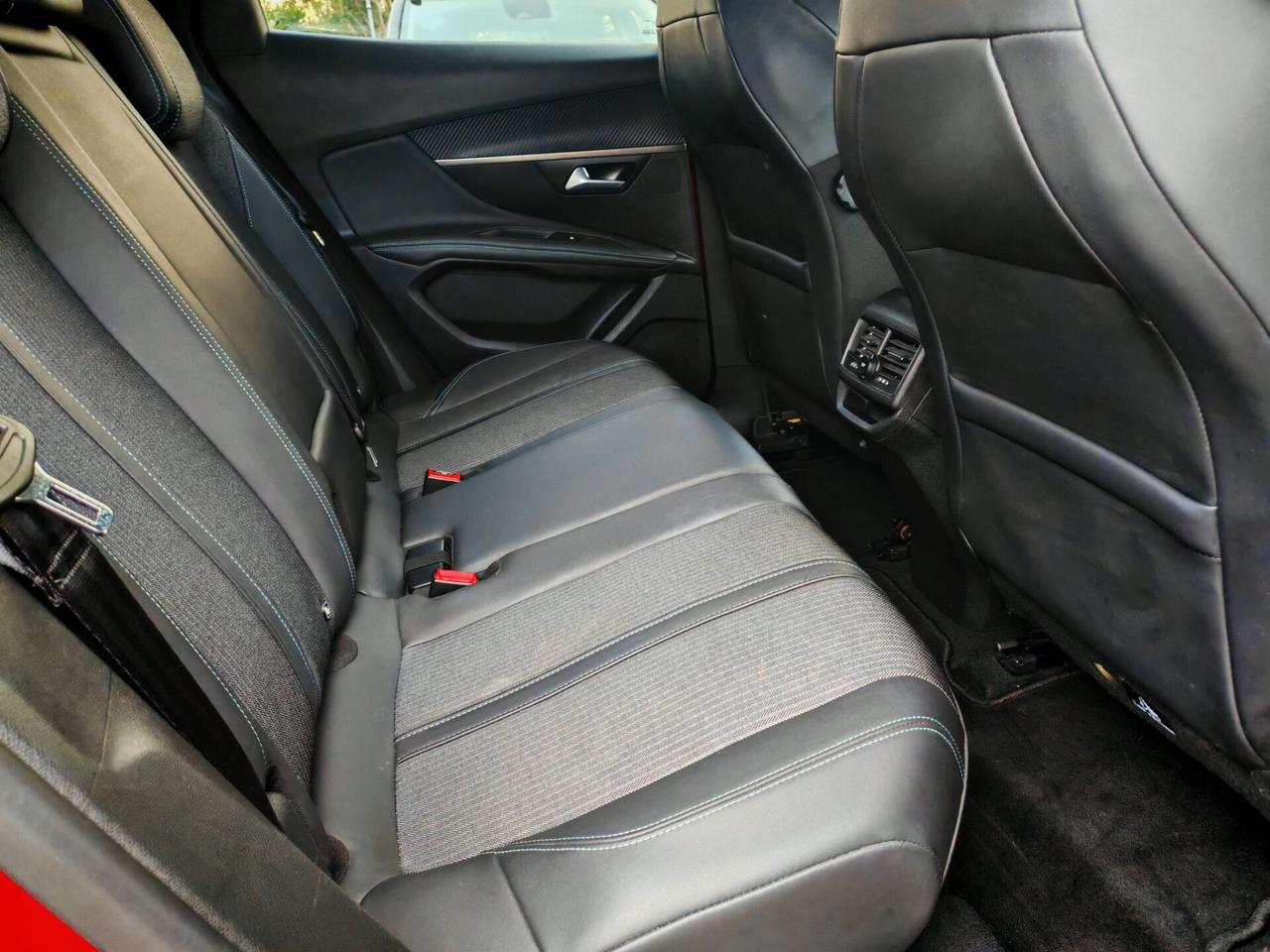 Peugeot 3008BlueHDi Allure navig cam 2023