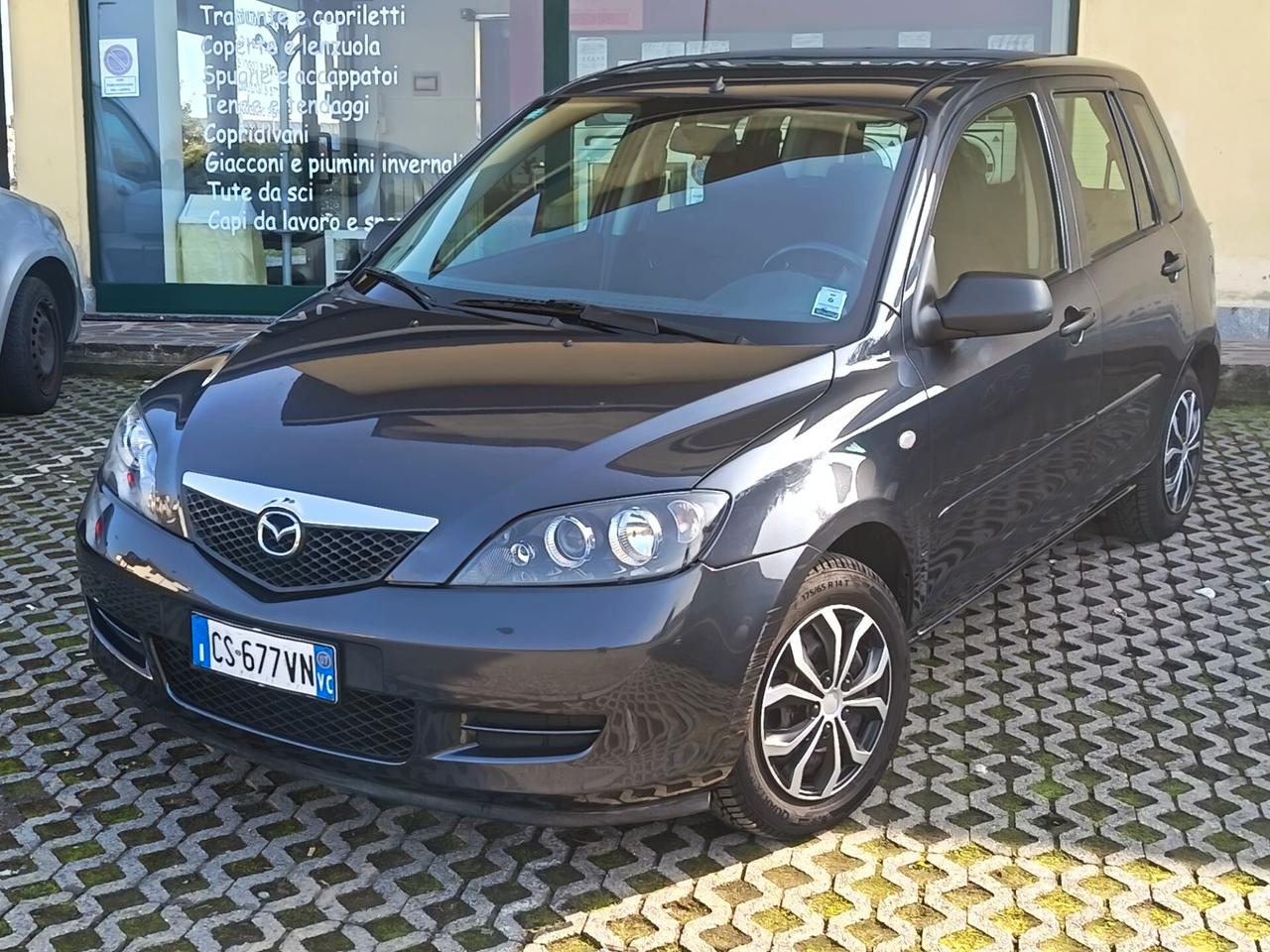 Mazda 2 Mazda2 MY'06 1.2 16V 5p. Sony Ericsson