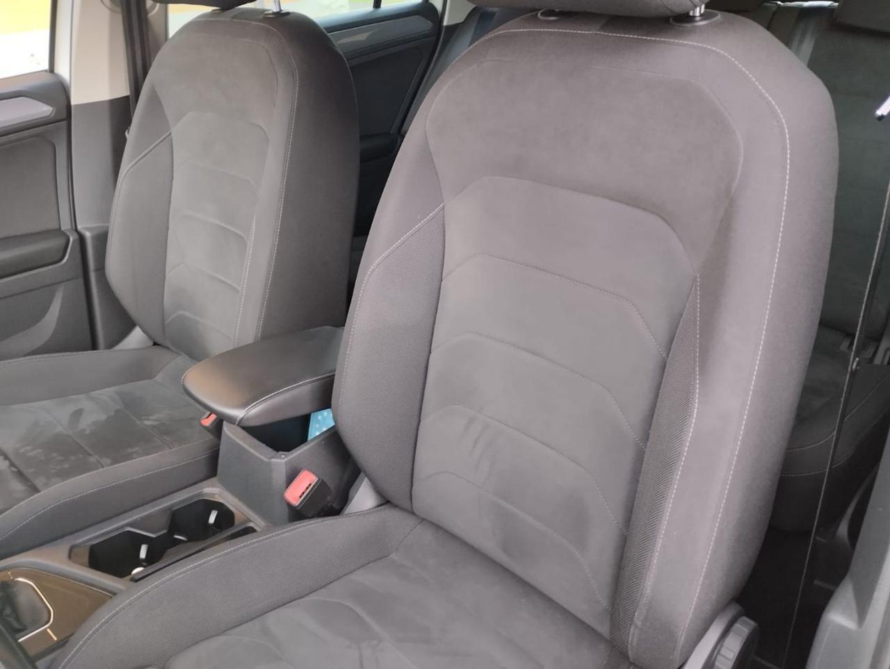 VOLKSWAGEN Tiguan 2.0 TDI 150 CV SCR DSG Elegance