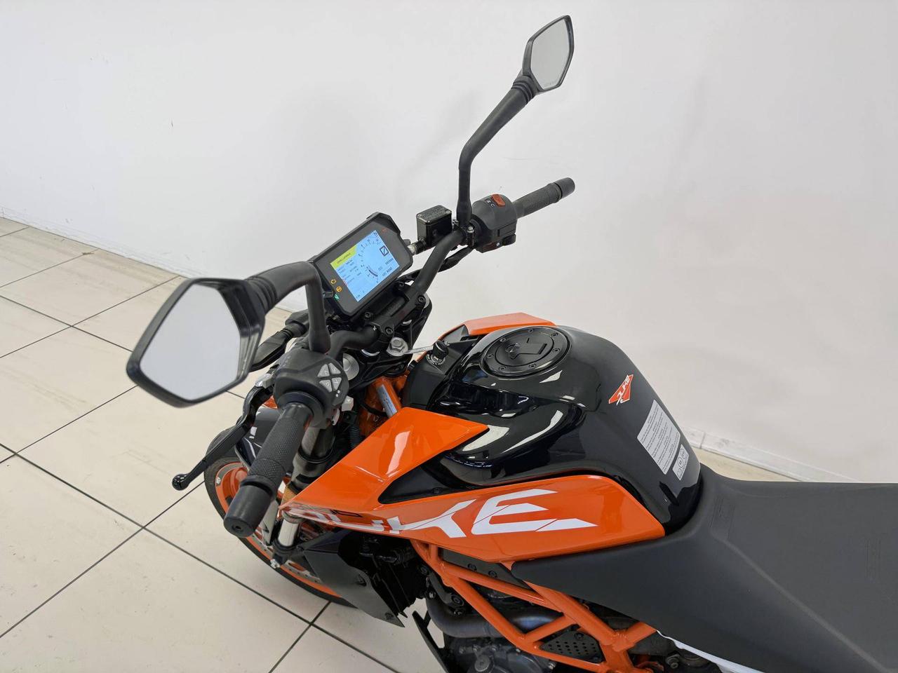 KTM 390 Duke