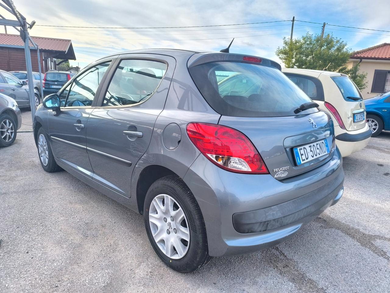 Peugeot 207 1.4 HDi 70CV FAP 5p. XS